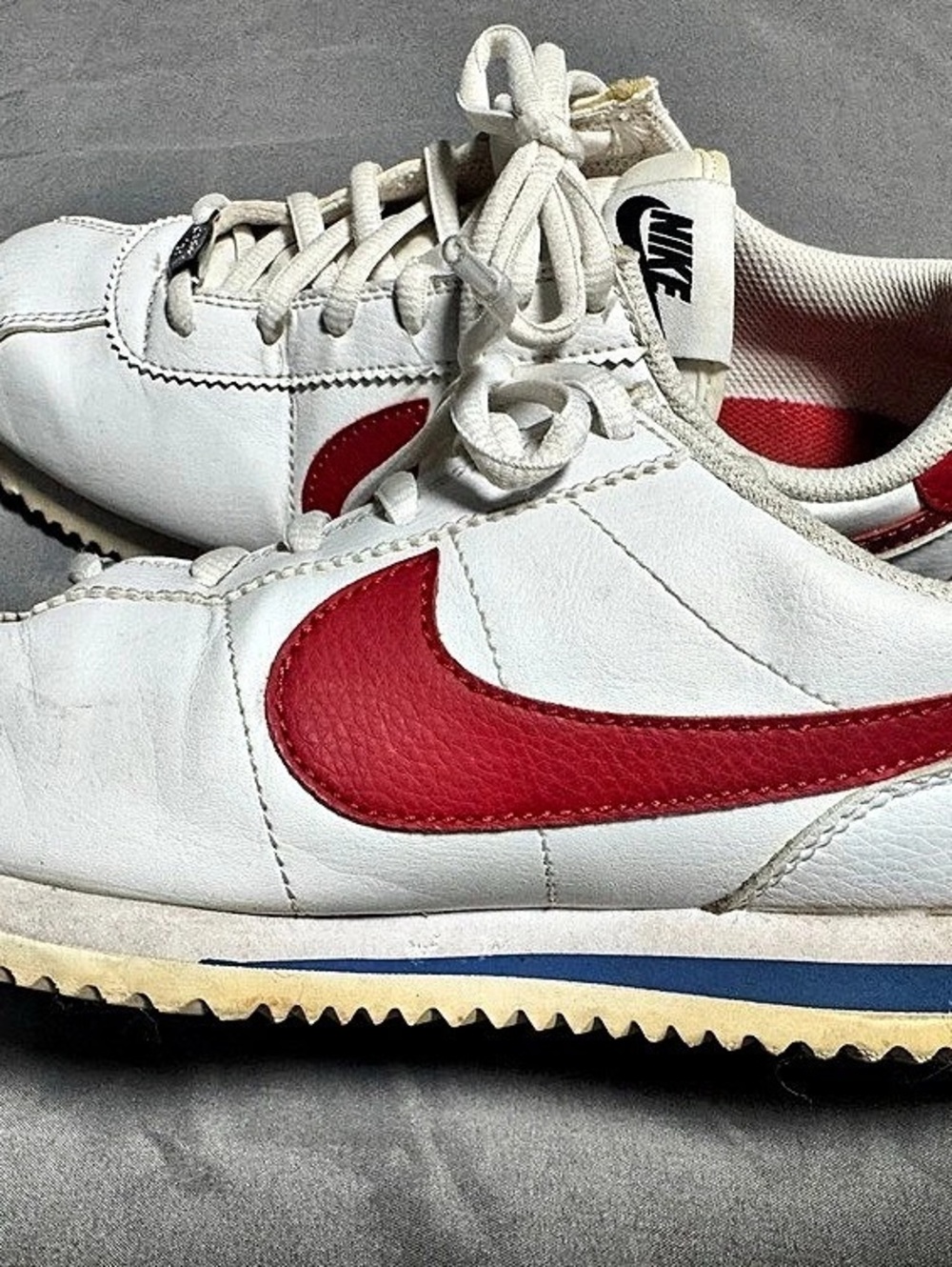 Nike Classic Cortez Leather Sneakers White & Red US 4.5Y